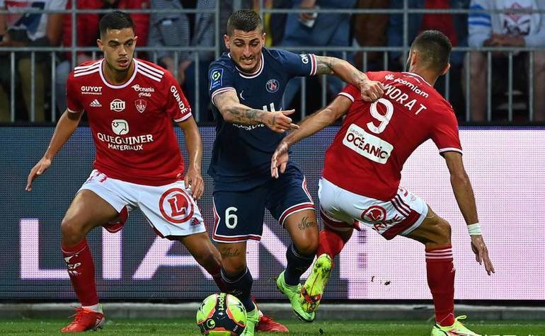 佛罗伦萨连平不胜,保级形势岌岌可危 佛罗伦萨连平不胜,保级形势岌岌可危