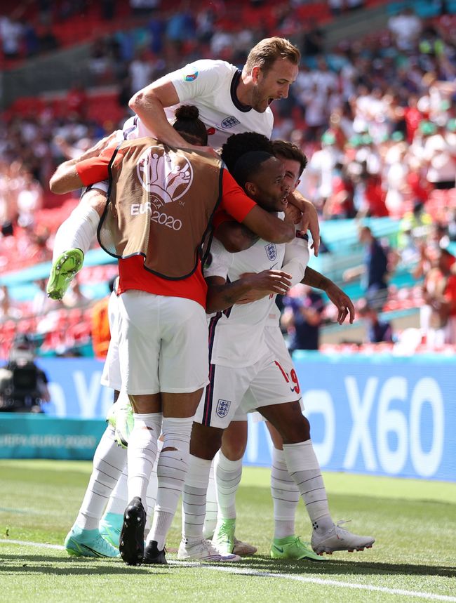 包含英格兰阵容大换血,斯特林连入三球成最佳的词条 包含英格兰阵容大换血,斯特林连入三球成最佳的词条