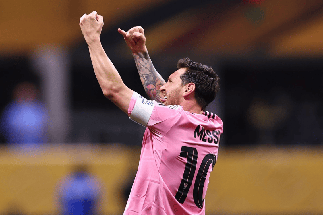 爱游戏官网-包含皇马宣布签下巴黎前锋，引发球迷热议的词条