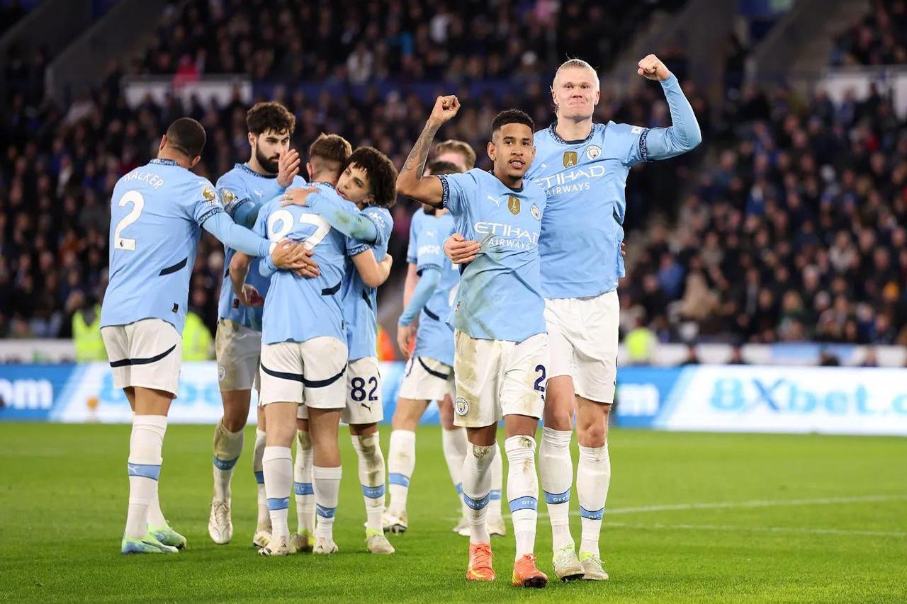 爱游戏官网-曼城与莱斯特城的比赛引发激烈争议