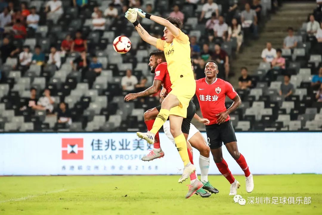 关于广州富力客场击败深圳佳兆业,取得胜利的信息 关于广州富力客场击败深圳佳兆业,取得胜利的信息