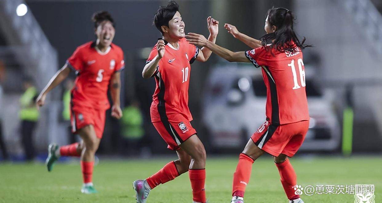 包含东南亚女足联赛，实力悬殊成焦点的词条