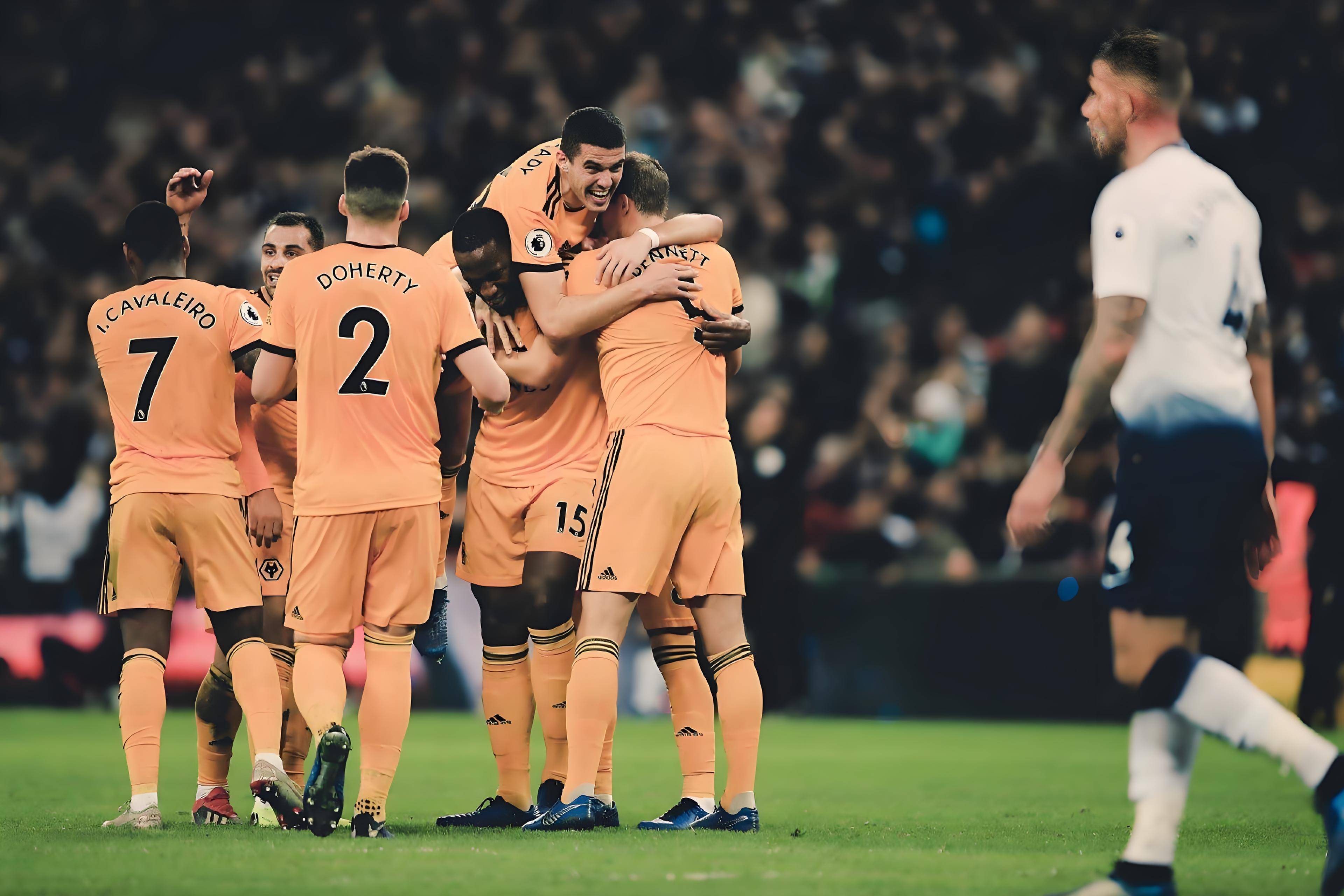 布赖顿主场战平埃弗顿，激战不分胜负