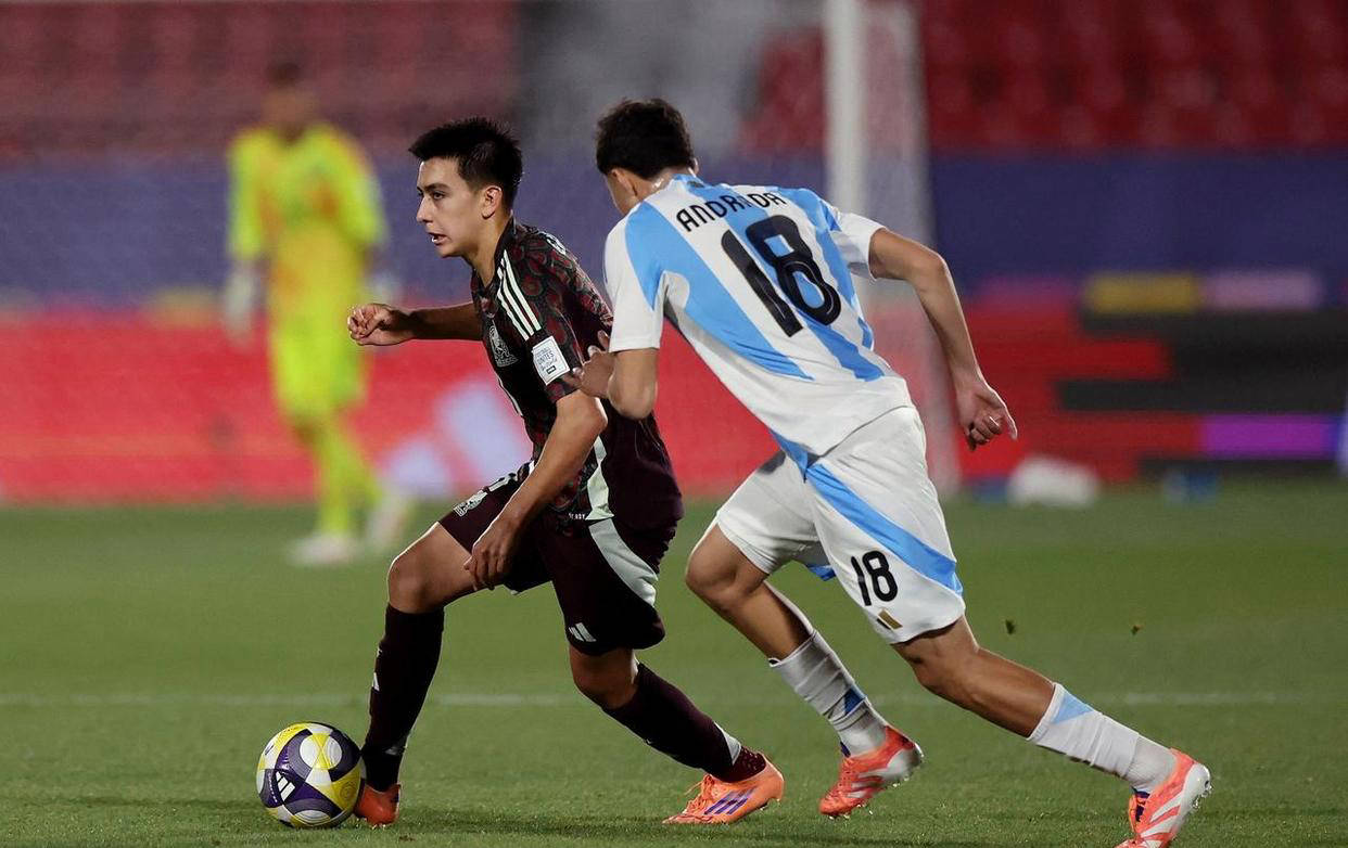 爱游戏活动-哥伦比亚力克阿根廷，挺进决赛的简单介绍