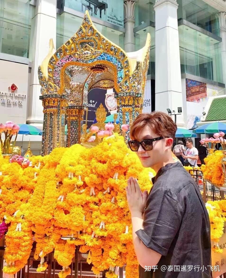 包含曼谷暹罗主场获得胜利，晋级四强的词条