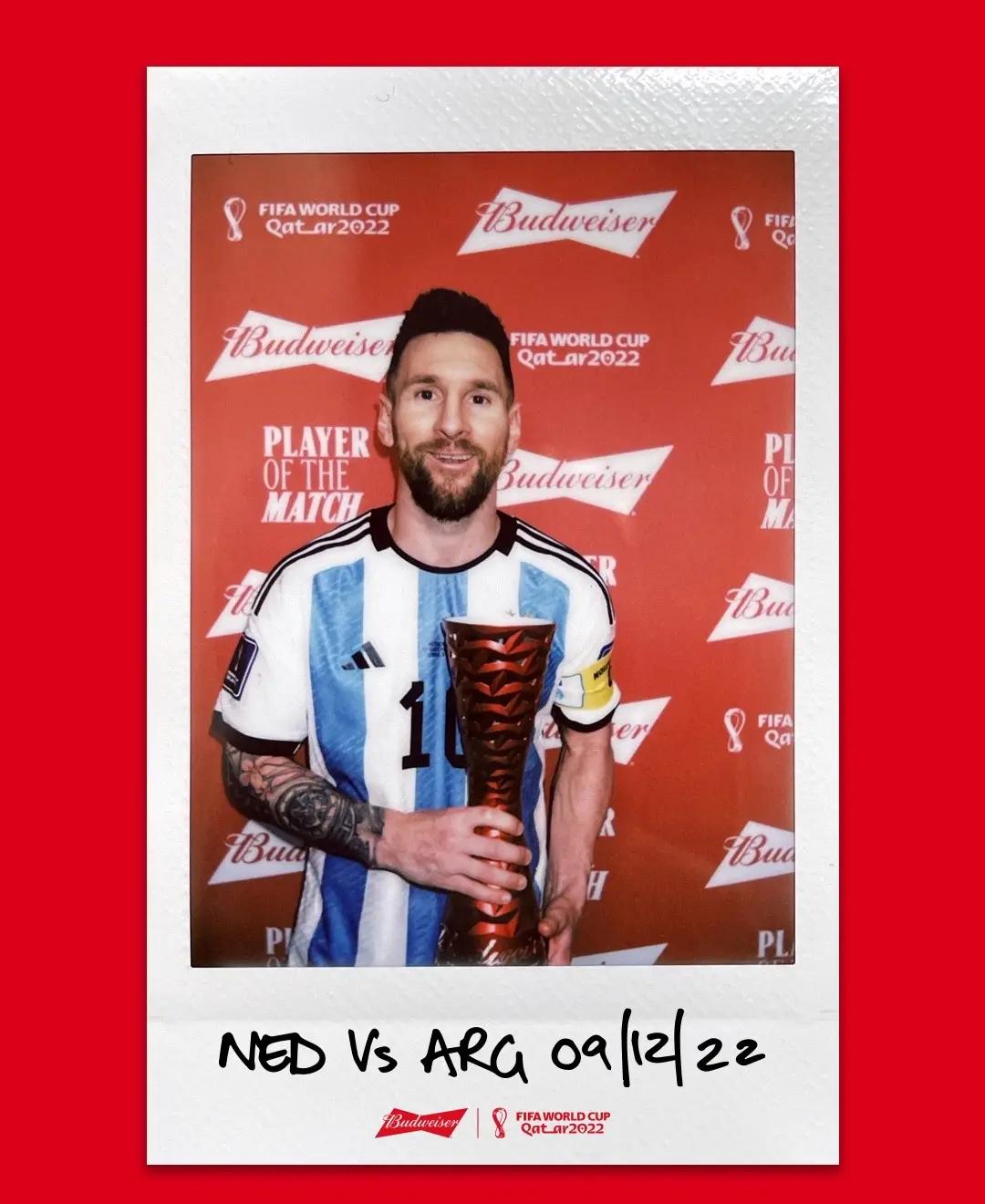 荷兰队胜阿根廷队，晋级赛场备战