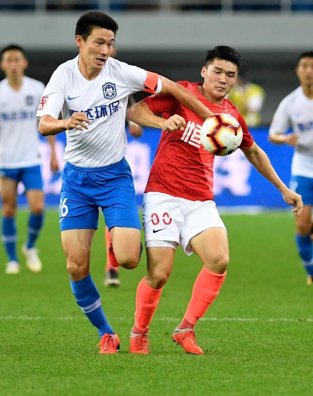 教练团队积极谋划备战,为球队找到突破 教练团队积极谋划备战,为球队找到突破