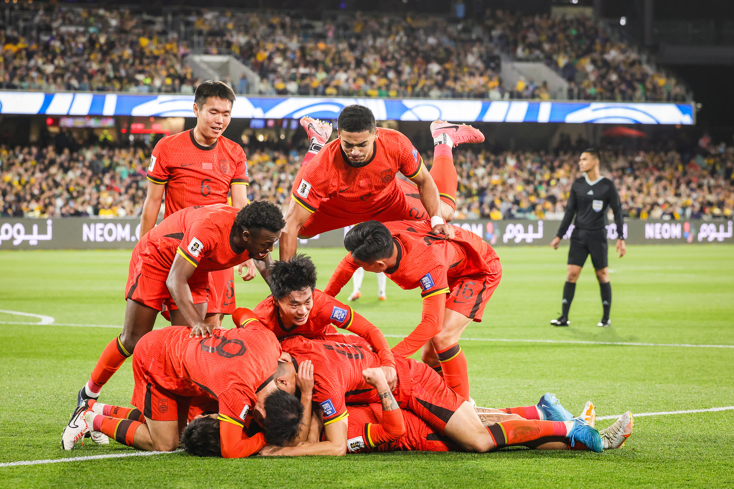 奥地利队遭遇惨败,实力不足 奥地利队遭遇惨败,实力不足