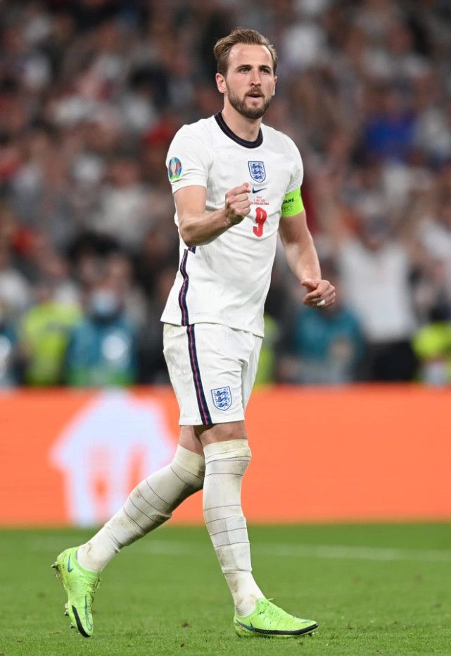 凯恩成英超第一射手,热刺崛起希望重现 凯恩成英超第一射手,热刺崛起希望重现