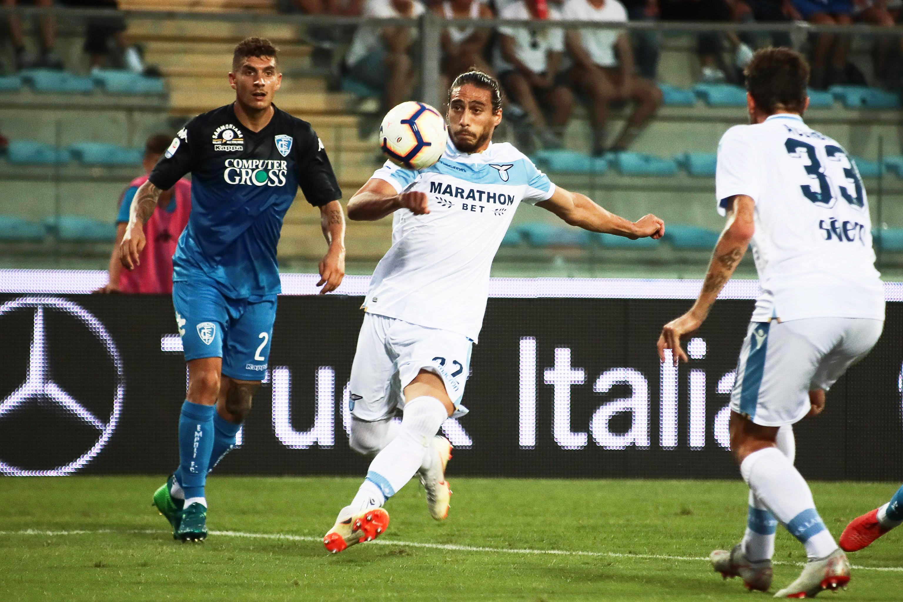 关于恩波利主帅下课，俱乐部迅速寻找替补的信息