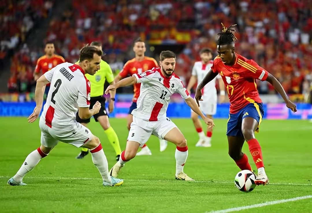 联赛中球员们展现出顶尖技术